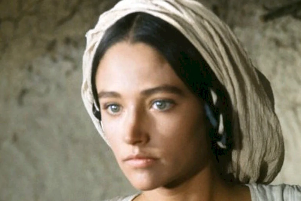 Olivia Hassi JulietteJuliette Capuletti Olivia HassiOlivia Hassi Juliette 1968Olivia Hassi Juliette 1968Olivia Hassi Juliette 1968Olivia Hassi Romeo und Juliette 1968Olivia Hassi und Leonard Whiting.