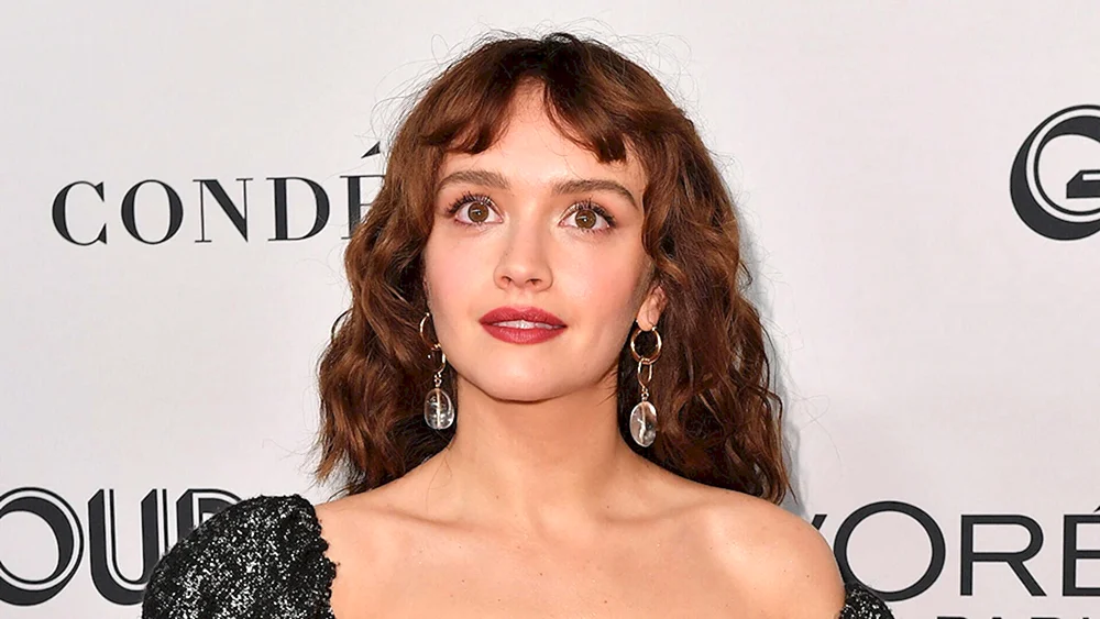 Olivia Cooke ist kahl