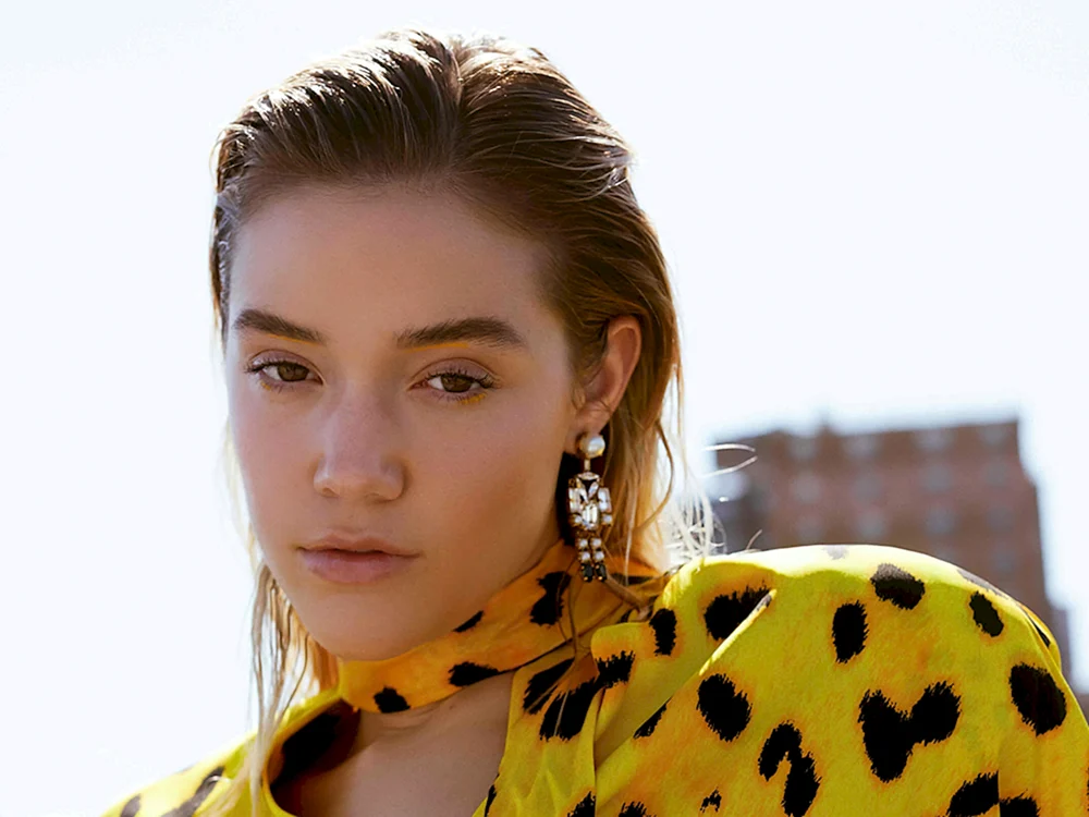 Olivia Ponton model