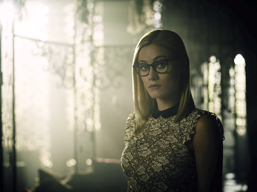 Olivia Taylor Dudley 2020