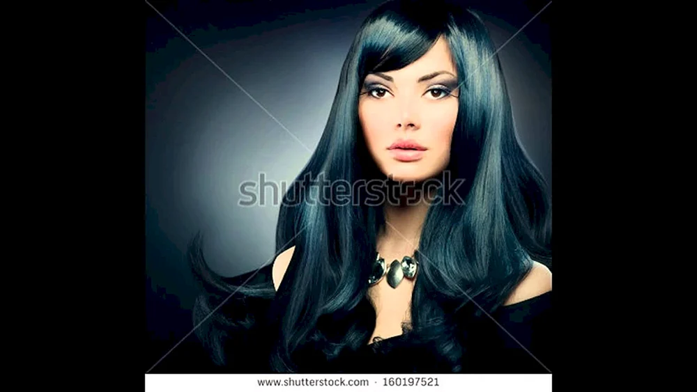 Ollin ist blau schwarz
