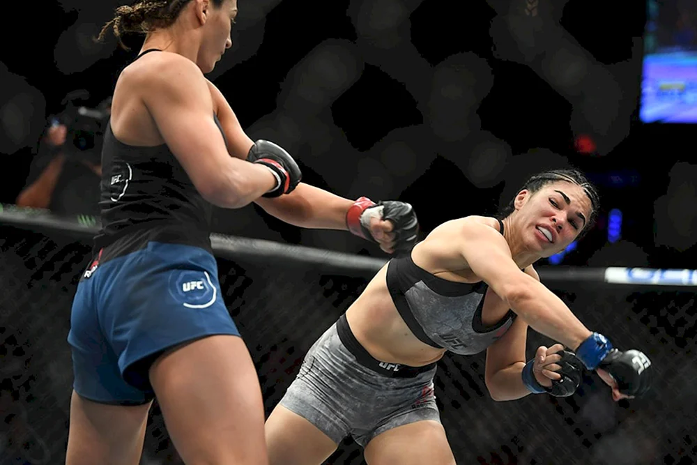 Rachel Ostovich ist ein UFC-Kämpfer