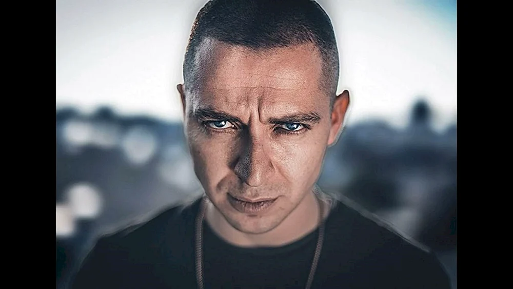 Oxxxymiron