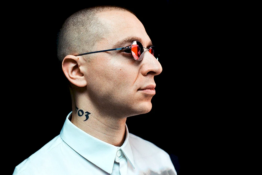 Oxxxymiron