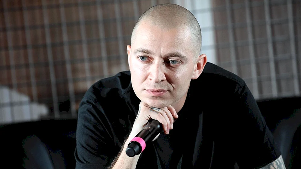 Oxxxymiron