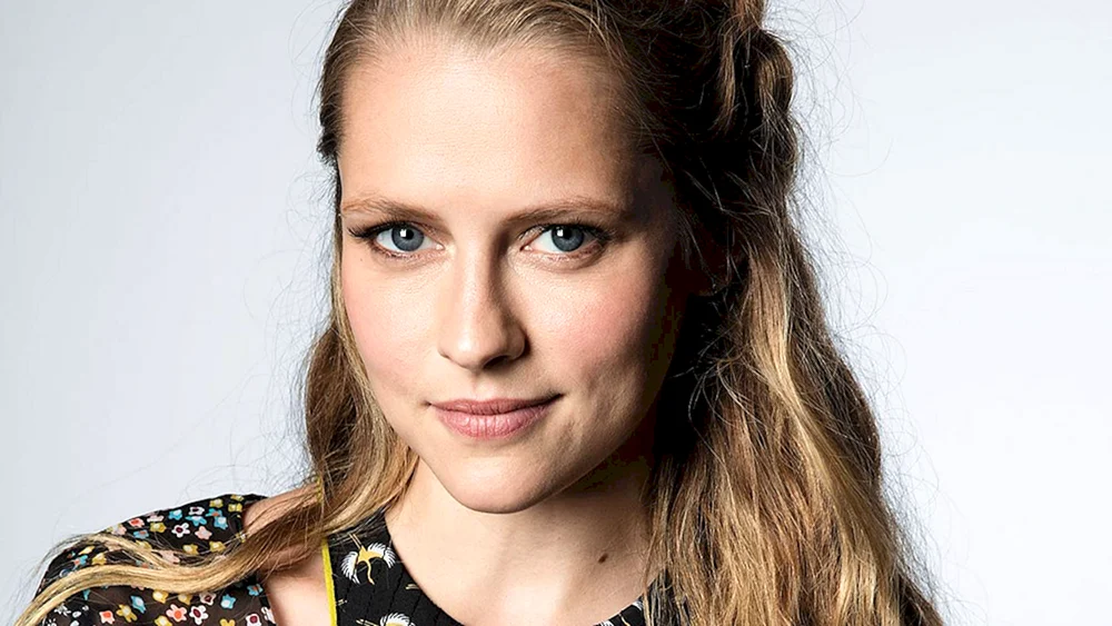 Teresa Palmer