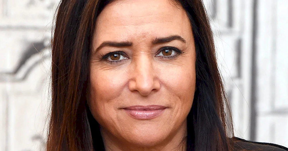 Pamela Adlon heiß