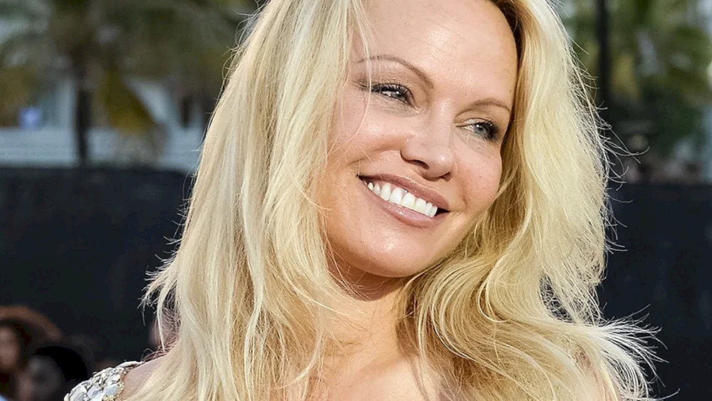 Pamela Anderson 2022