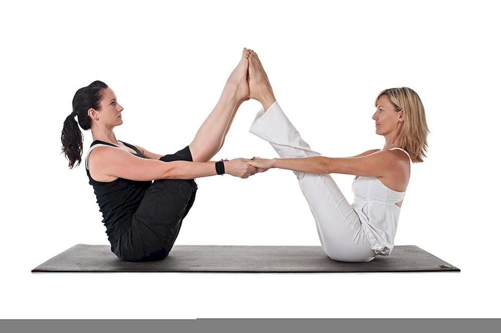 Yoga für 2 Personen