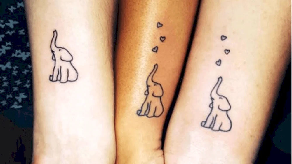 Freundin-Tattoos