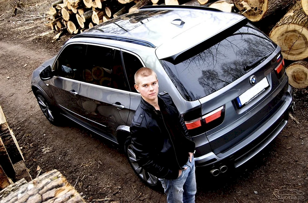 Der Typ im Auto