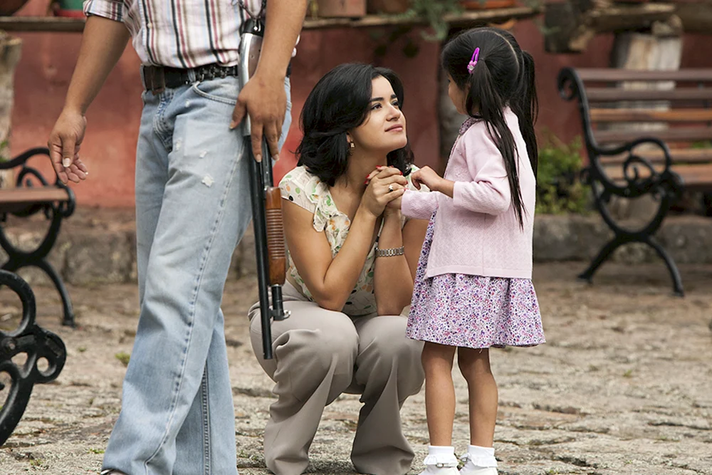 Paulina Gaitan Narcos
