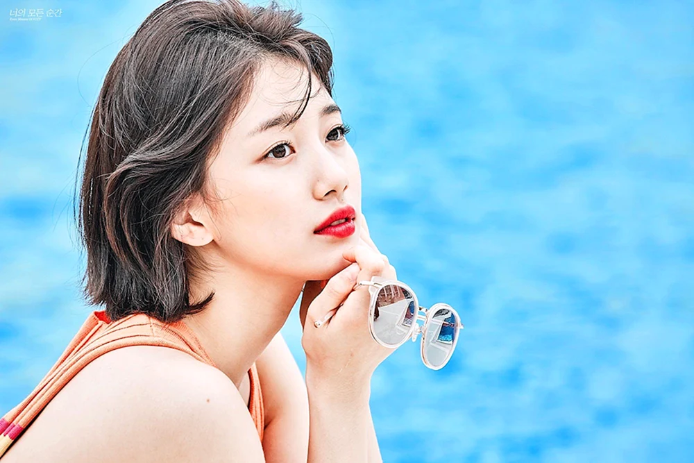 Koreanische Schauspielerin Suzy. Schauspielerinnen mit Brille