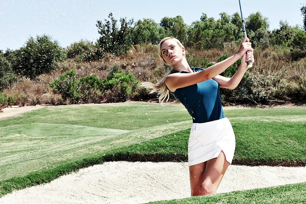Paige Spiranac. golf