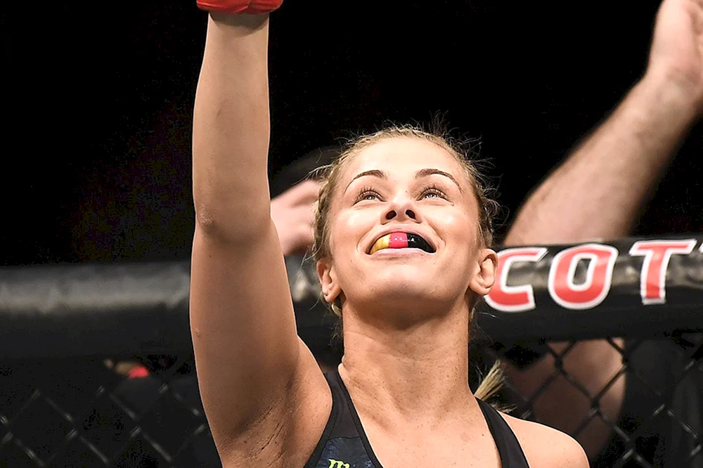 Paige Vanzant