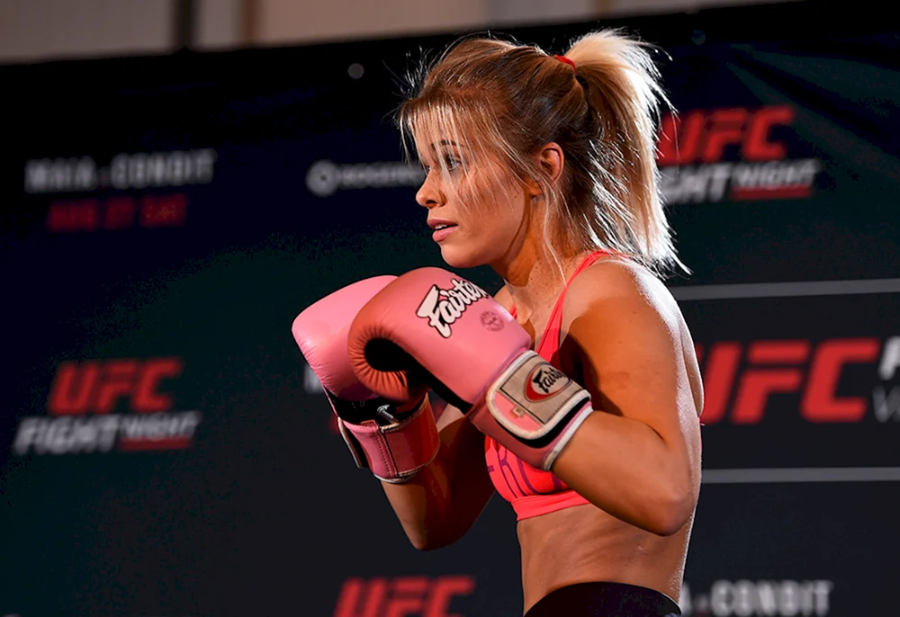 Paige Vanzant