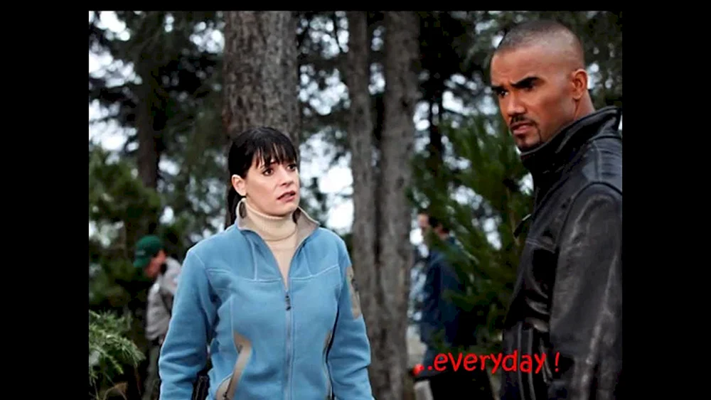 Paget Brewster und Shemar Moore