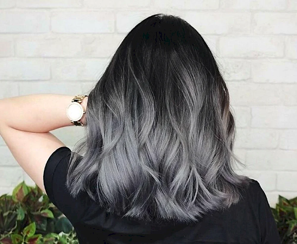 Balayage blondes Haar