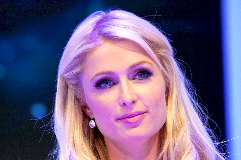 Paris Hilton 2023