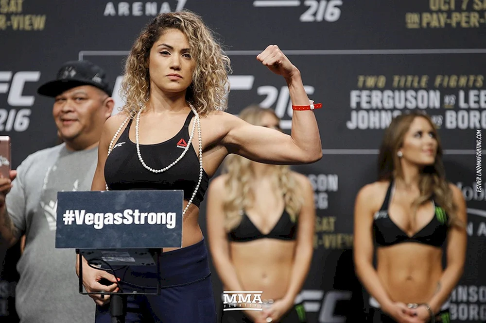 Pearl Gonzalez UFC