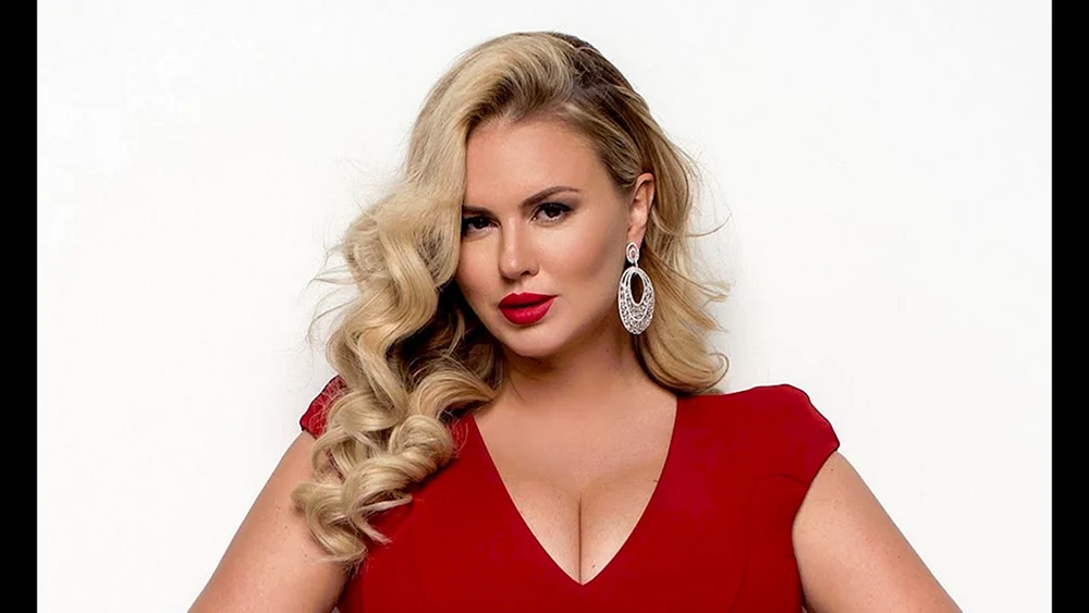 Sängerin Anna Semenovich