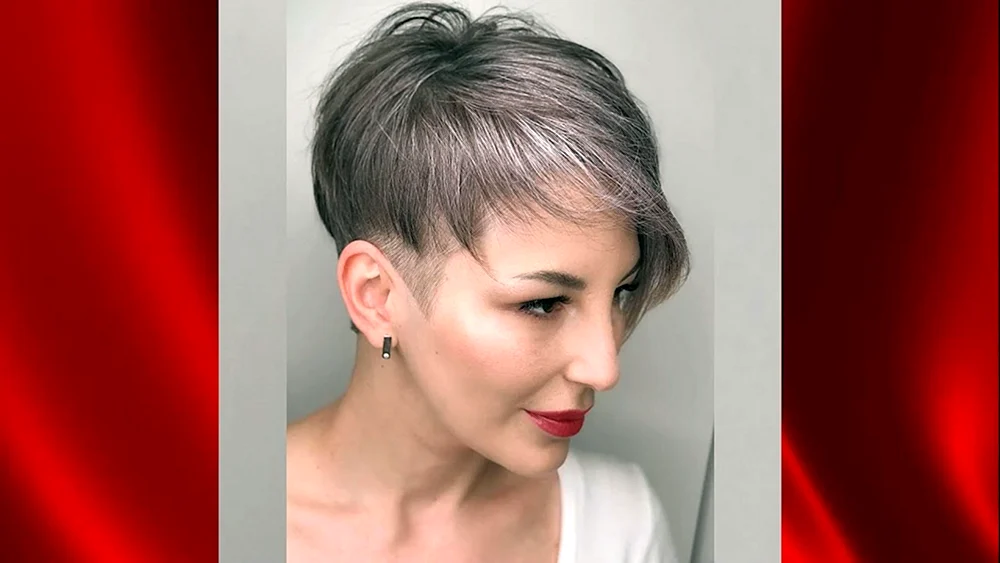 Pixie Undercut 2022
