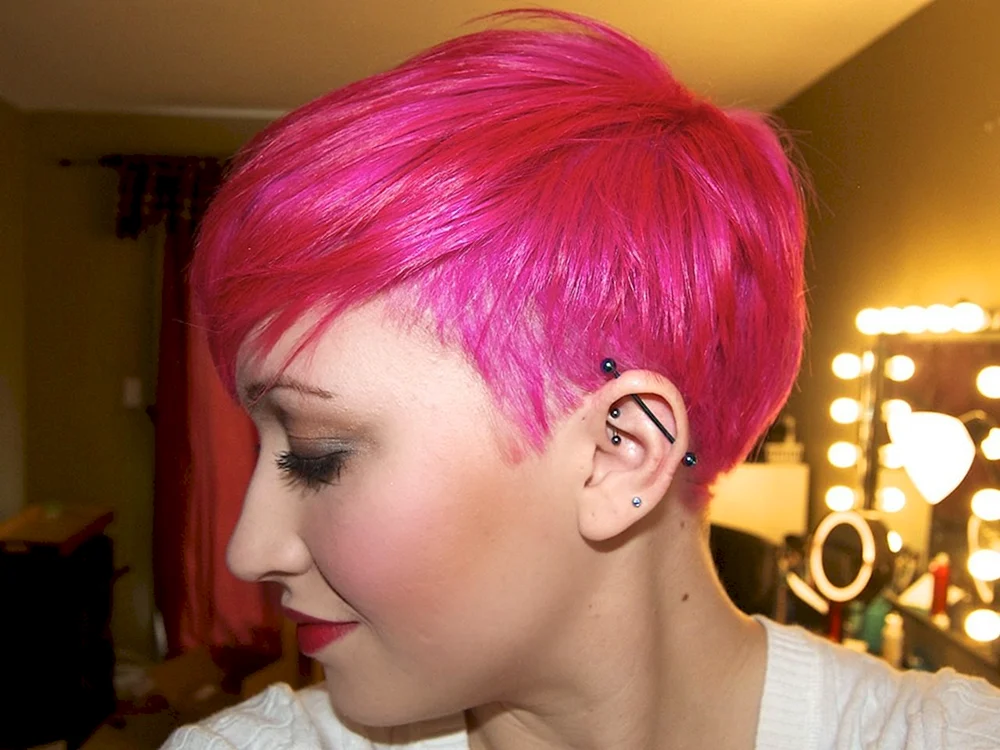 Pixie Undercut Pink