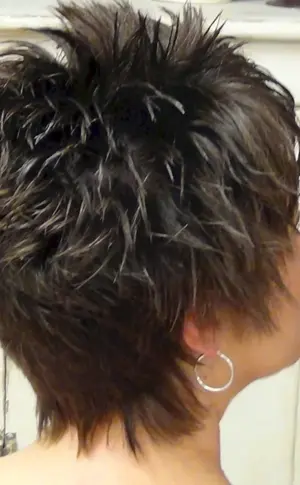 Pixie Cascade Bob-Garson oder Graduated Bob.