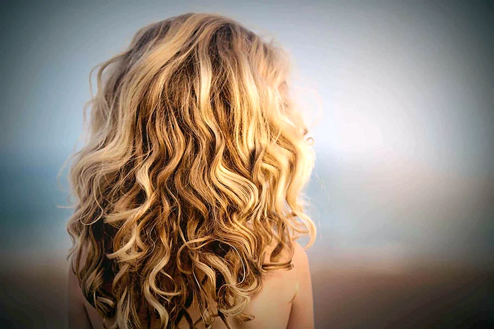 Beach Waves 2022