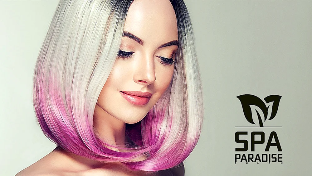 Scarlet Taylor mit rotem Haar