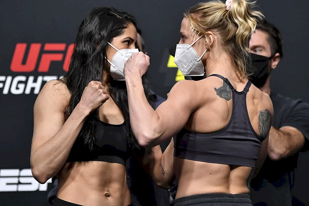 Emily Whitmire UFC Mädchen aus Kasachstan