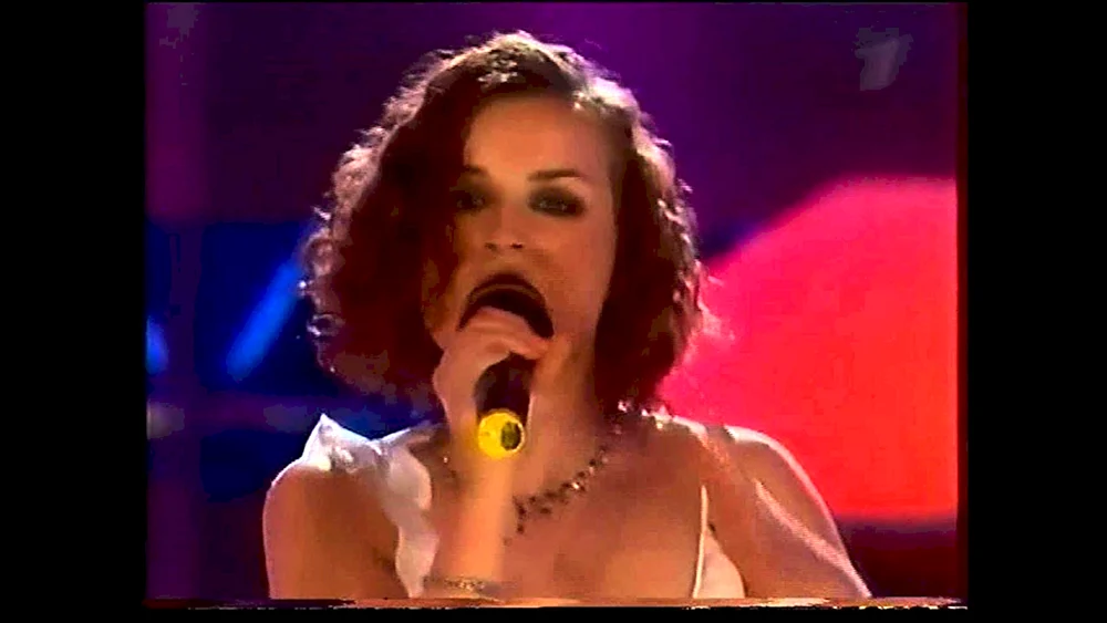 Polina Gagarina in der Fabrik der Sterne 2