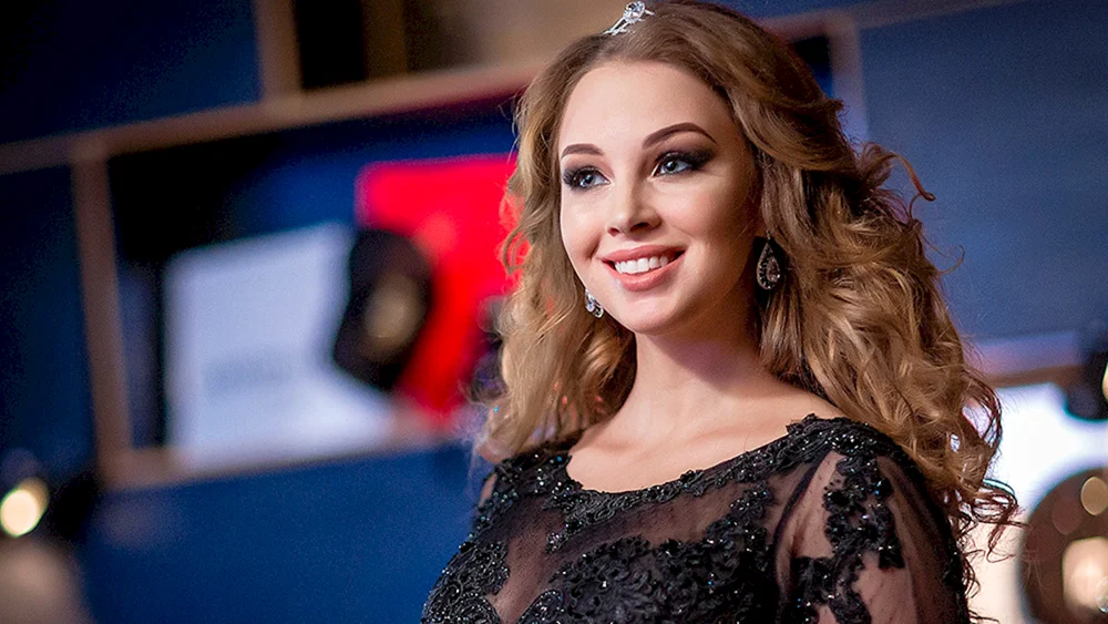 Polina Dibrova 2023