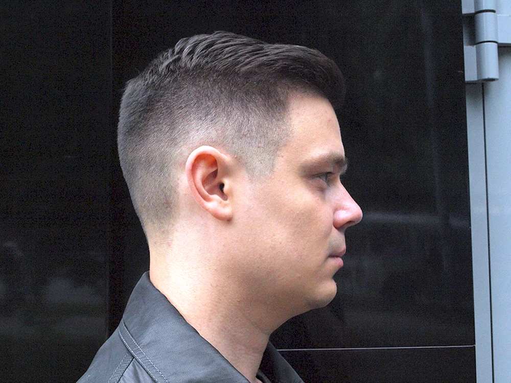 Brad Pitt haircut box