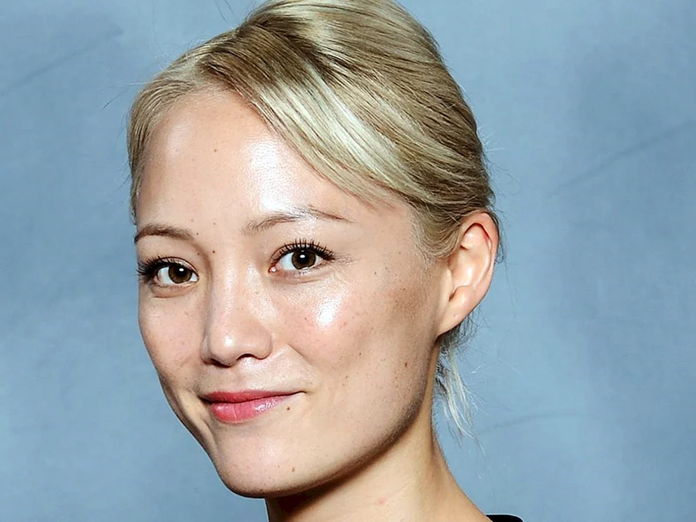 Pom Clementieff Mantis