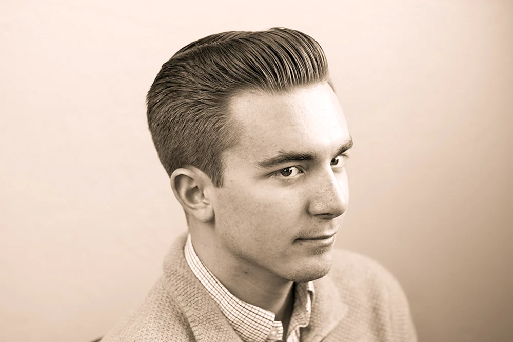Pompadour Haarschnitt für Männer