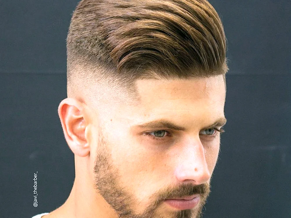 Pompadour Haarschnitt für Männer