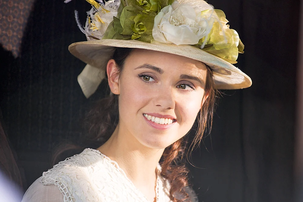 Poppy Drayton Downton Abbey