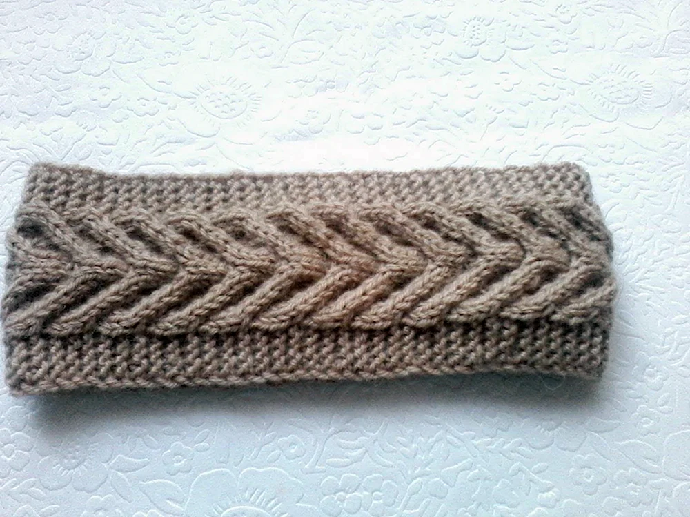 Gestricktes Stirnband