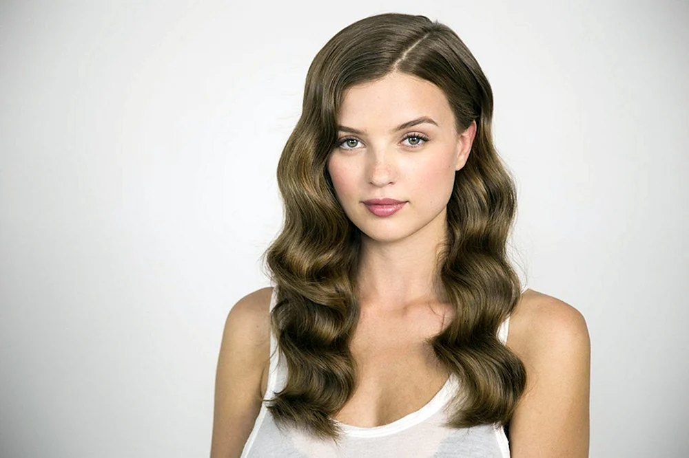 Frisuren mit Hollywood-Welle