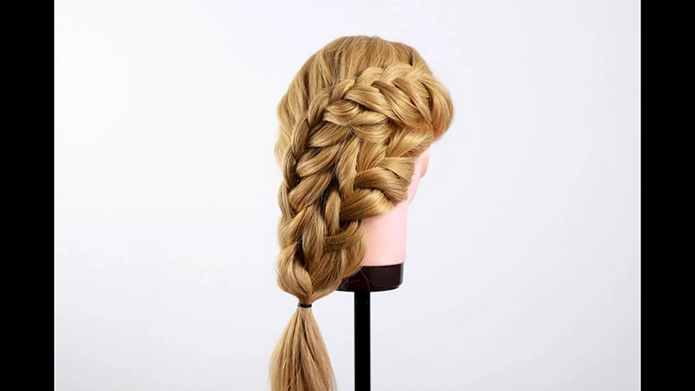 Frisuren mit zwei Zöpfen