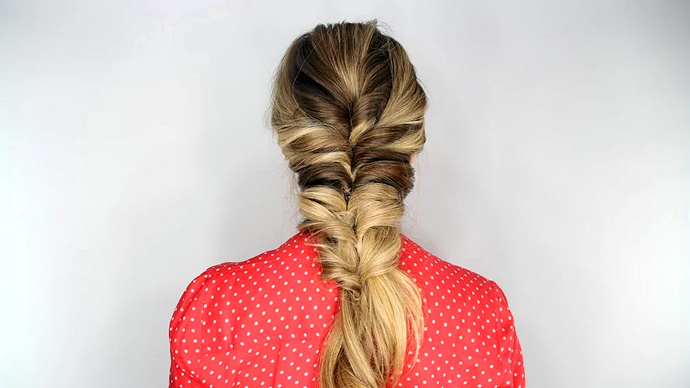 Pferdeschwanzfrisuren