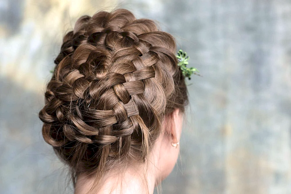 Korbflechtfrisuren