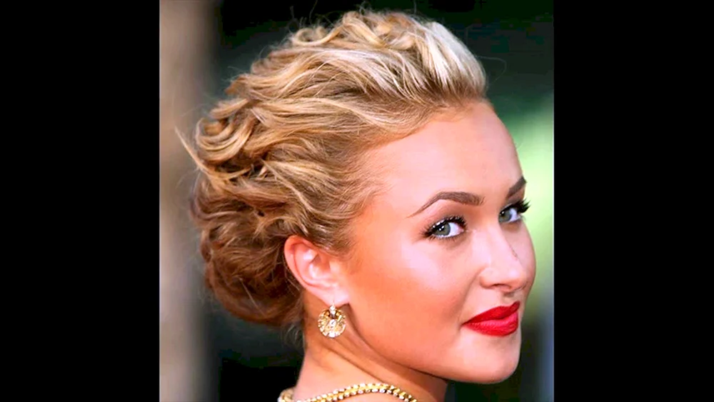 Formelle Frisuren für kurzes Haar