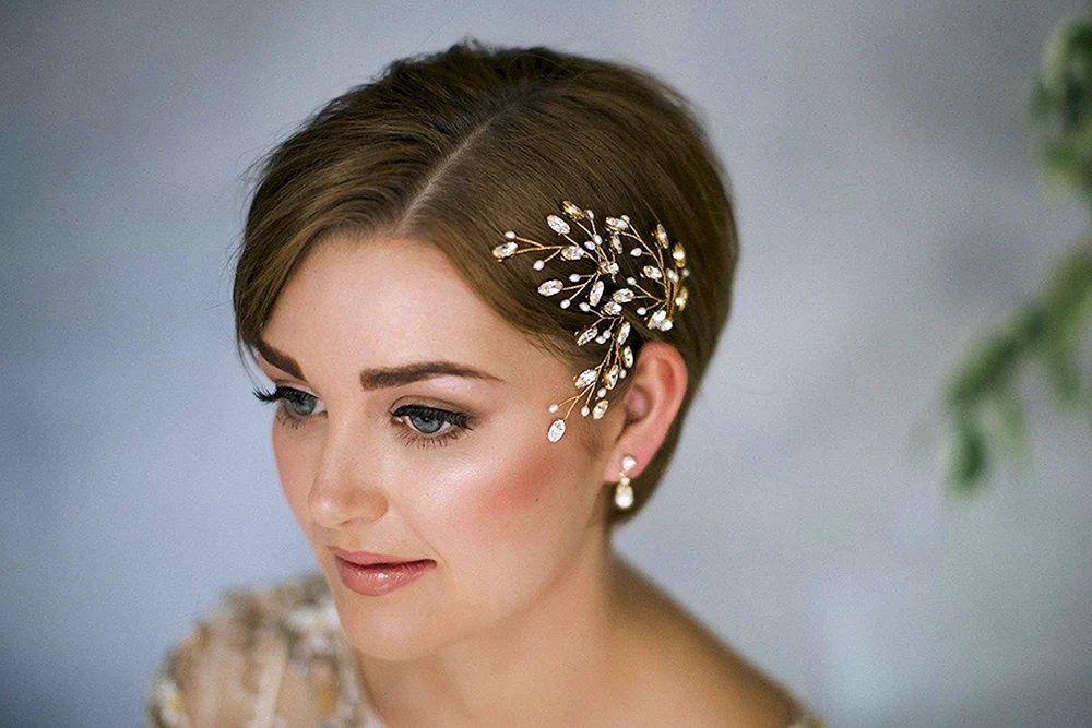 Flechtfrisuren für kurze Haare