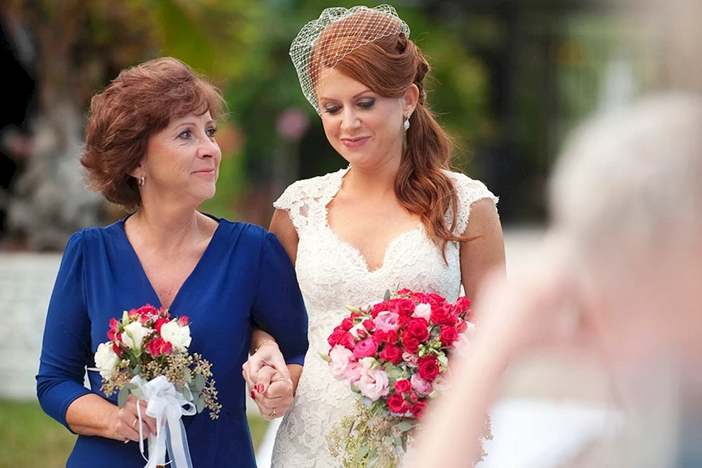 Frisur für die Brautmutter zur Hochzeit