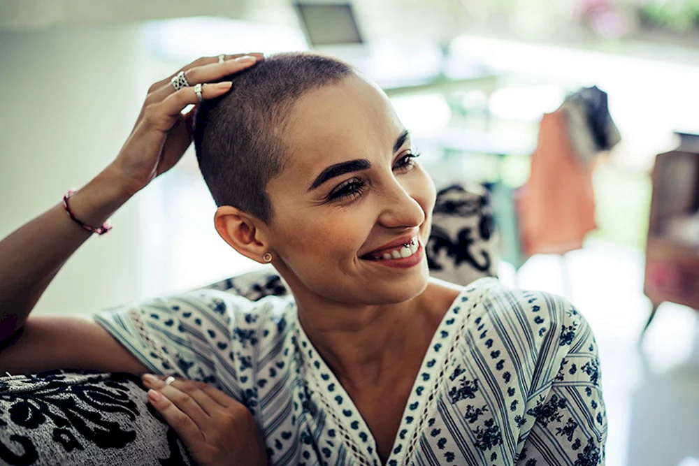 Haarschnitt nach Chemotherapie