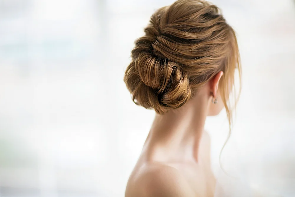 Abendfrisuren für mittleres Haar