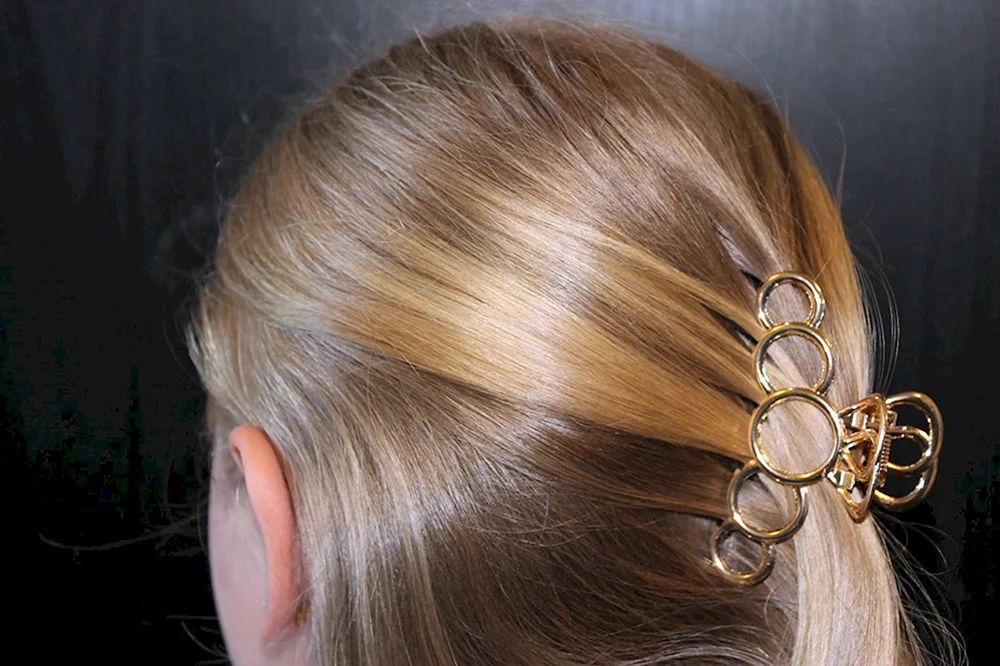 Frisuren mit kleinen Krebsfrisuren