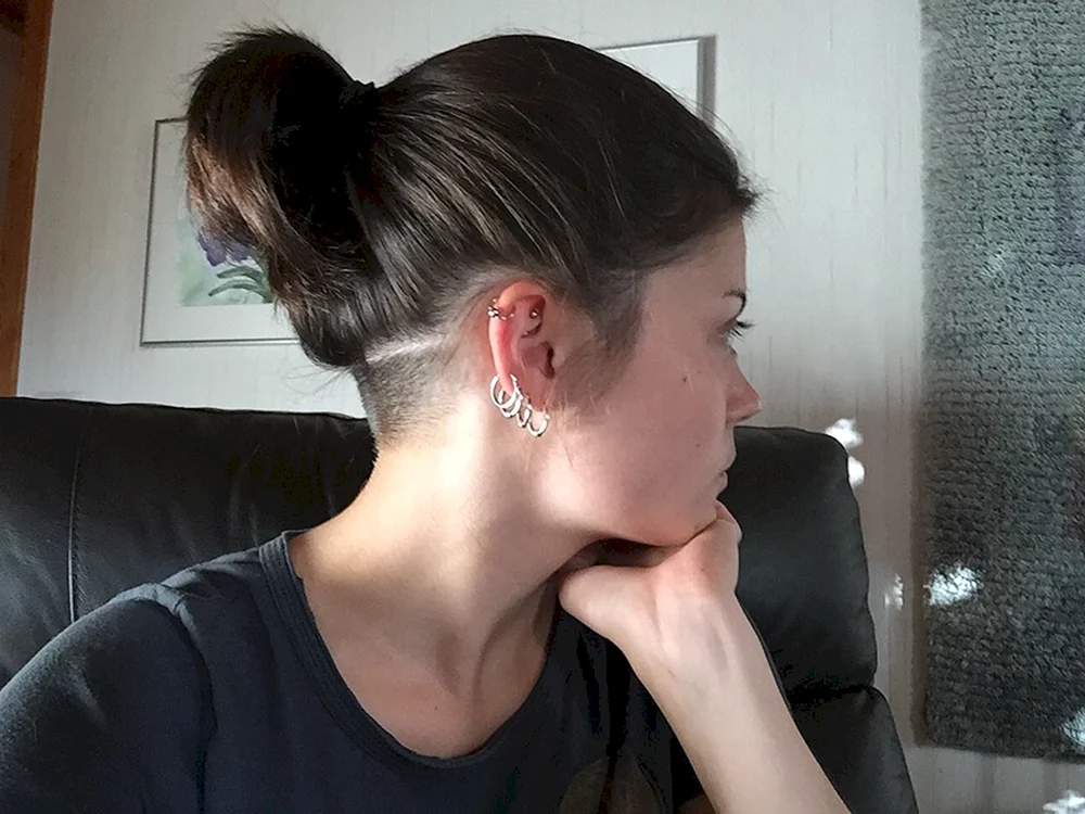 Bob-Bob-Schnitt Pixie-Haarschnitt für mittleres Haar